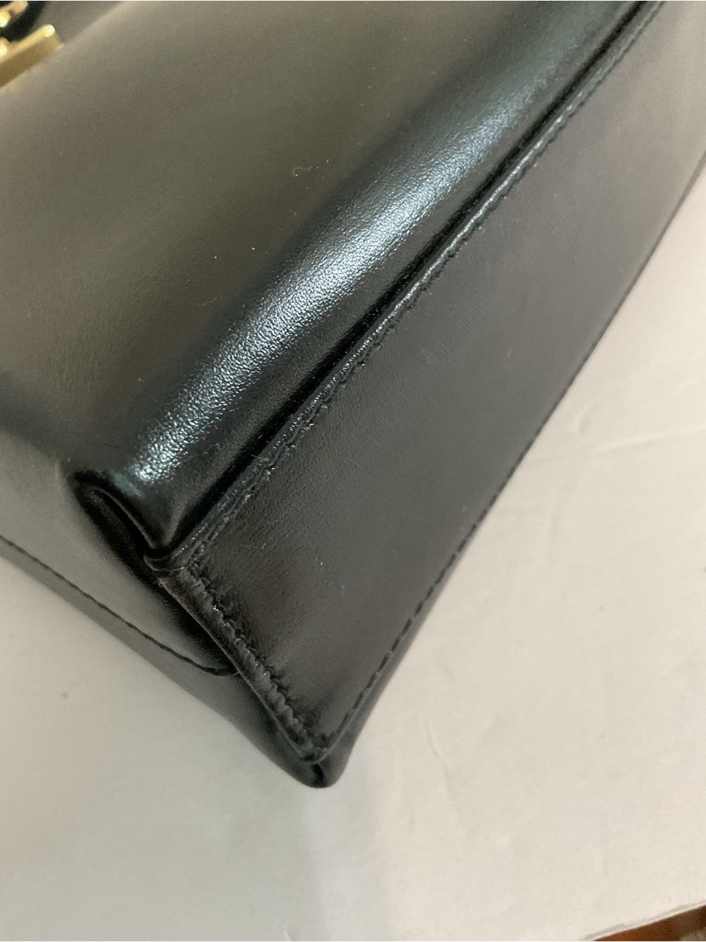Salvatore Ferragamo Gancini Shoulder Bag - Picture 8 of 16